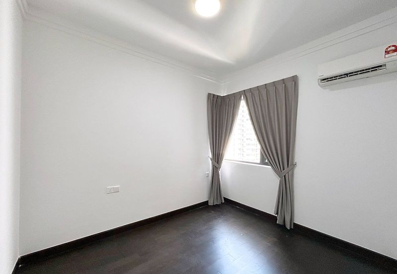 Puteri Cove Residences