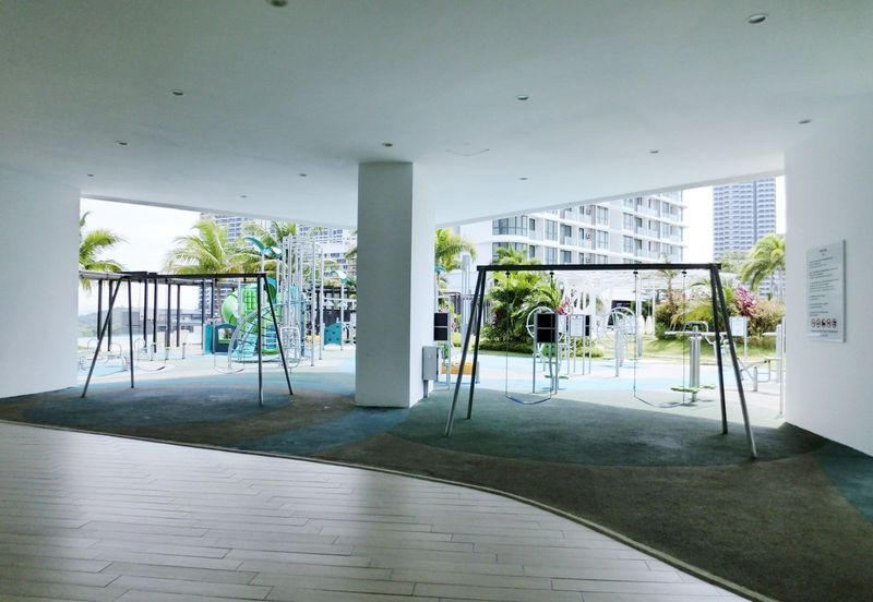 The M @ Medini Macrolink