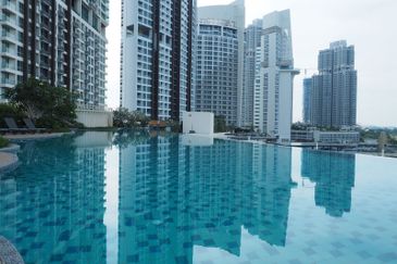 Puteri Cove Residences