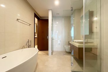 Puteri Cove Residences