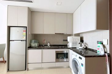 Puteri Cove Residences