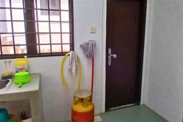 Mutiara Emas @ Taman Mount Austin