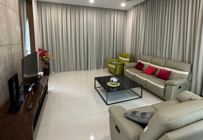 Isola Villa @ Senibong Cove