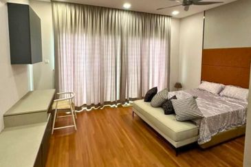 Isola Villa @ Senibong Cove