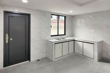 Bandar Baru Seri Alam