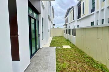 Honeydale Residence @ Taman Impian Emas