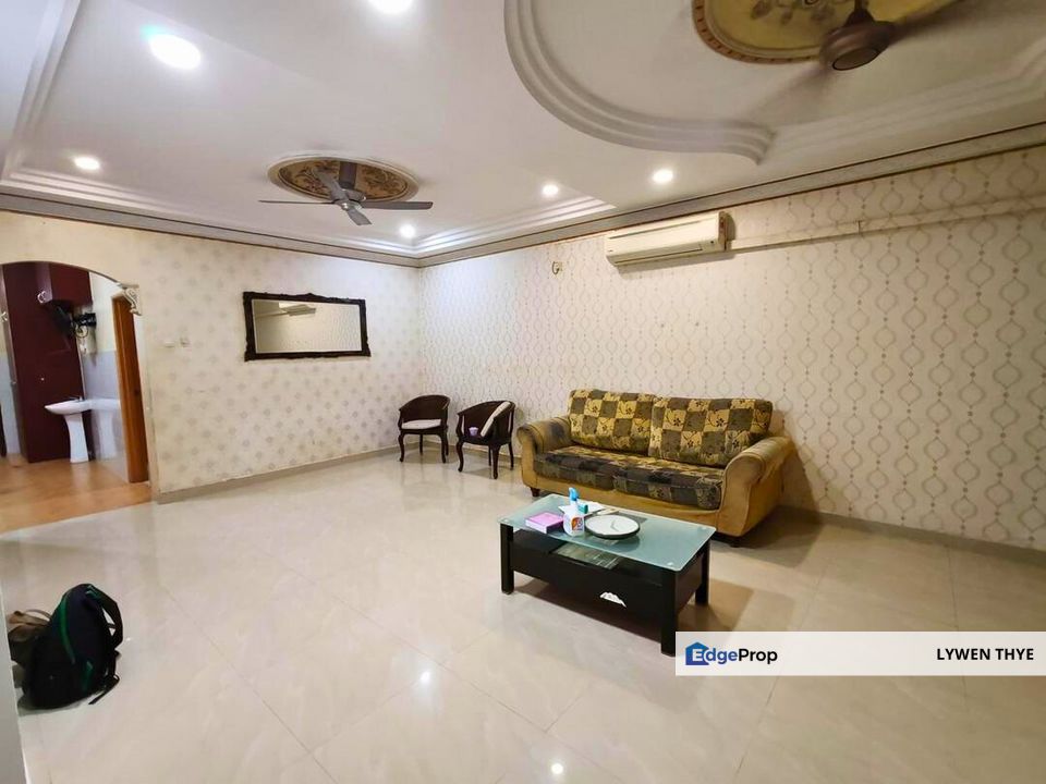 Taman Nusa Bestari 2, Skudai, Johor | Double Storey 4R3B Fully Furnished & Renovated Unblock View Terrace House, Johor, Skudai