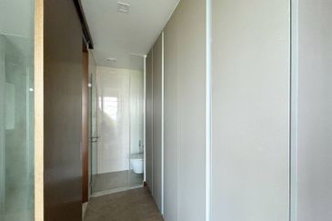 Puteri Cove Residences