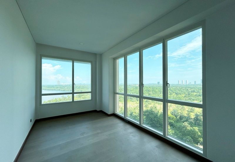 Puteri Cove Residences