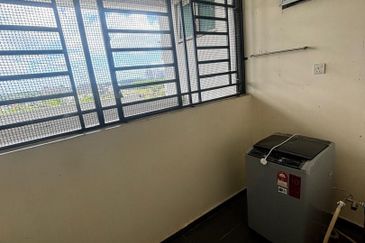 P'residen, Bandar Baru Permas Jaya