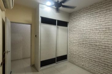 P'residen, Bandar Baru Permas Jaya