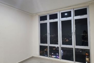 MANHATTAN @ Austin Heights