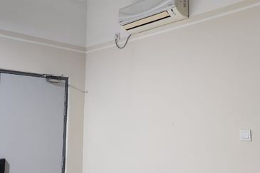 MANHATTAN @ Austin Heights