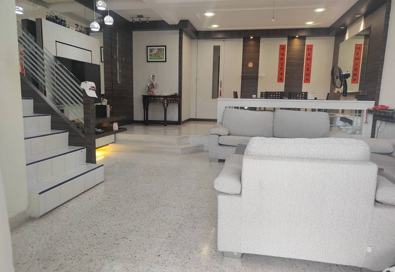 FOR SALE: Fully Furnished Double-Storey Terrace House!