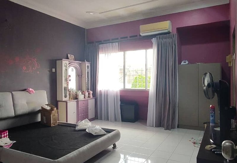 FOR SALE: Fully Furnished Double-Storey Terrace House!