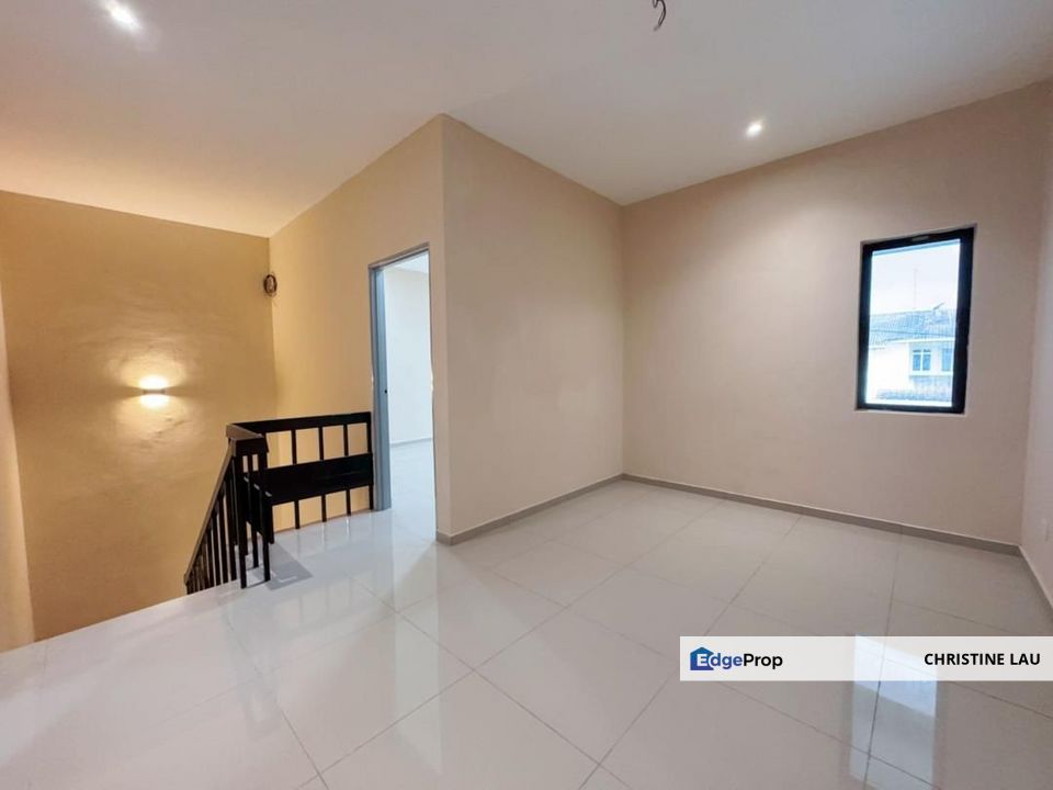 FOR SALE / 出售: Taman Perling Luxury Terrace House!, Johor, Johor Bahru