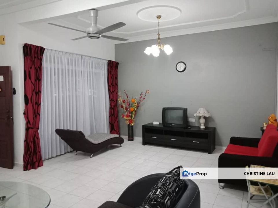 Double Storey Terrace 🔥 FULLY RENOVATED & READY TO MOVE IN! 🔥, Johor, Kluang