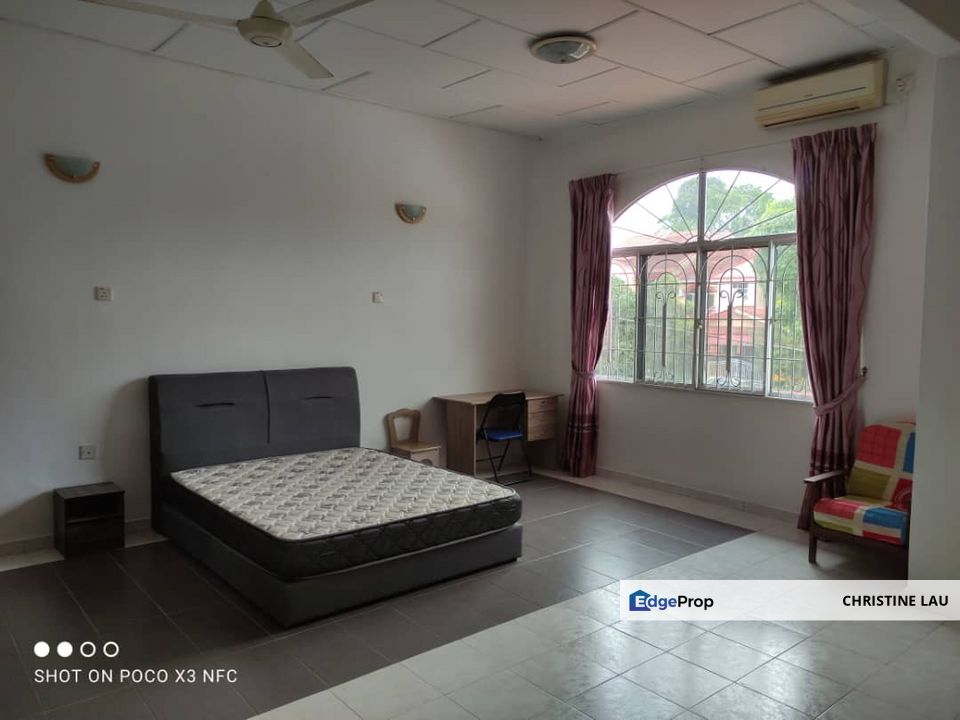 Double Storey Terrace 🔥 FULLY RENOVATED & READY TO MOVE IN! 🔥, Johor, Kluang