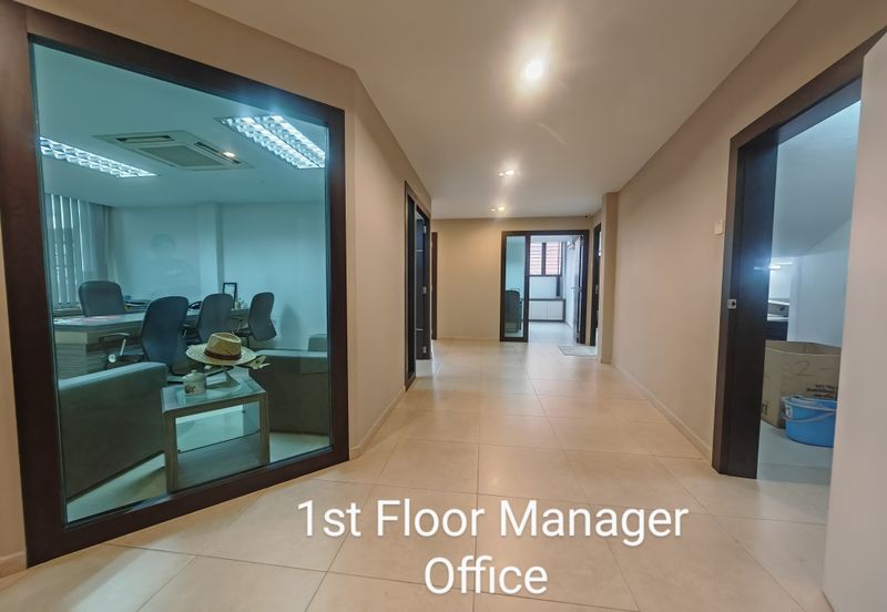 Muar Town Prime Location 4 Storeys Shop Office 