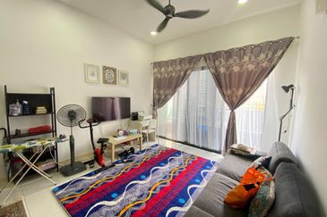 [FREEHOLD| STRATA READY| BELOW MV] The Veo Condominium KL East