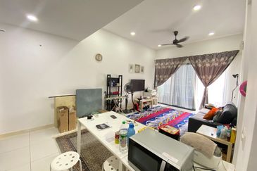 [FREEHOLD| STRATA READY| BELOW MV] The Veo Condominium KL East