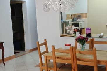 Perdana Exclusive Condominium