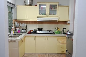 Perdana Exclusive Condominium