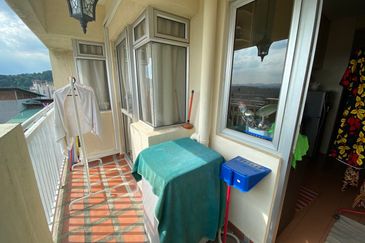 Perdana Exclusive Condominium