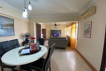 Perdana Exclusive Condominium