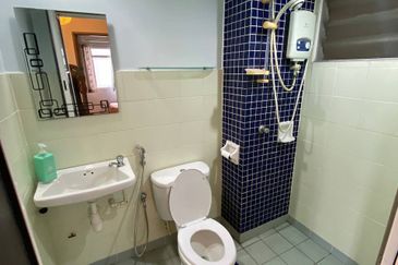 Perdana Exclusive Condominium