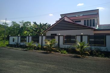 Desa Pinggiran Putra