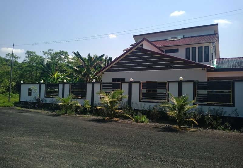 Desa Pinggiran Putra