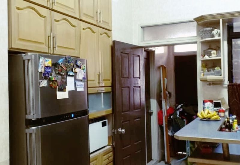 [FREEHOLD| SPACIOUS| FRIENDLY NEIGHBOURS] 2 Storey Superlink Jalan Birai Bukit Jelutong Shah Alam