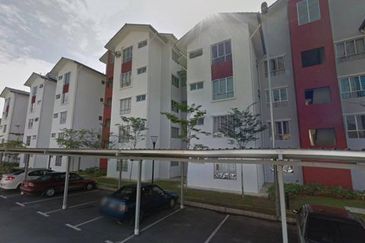 [BELOW MV| HIGH DEMAND RENTAL| STRATA READY] Pangsapuri Danau Seri Sungai Buloh