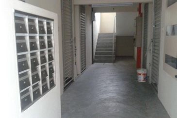 [BELOW MV| HIGH DEMAND RENTAL| STRATA READY] Pangsapuri Danau Seri Sungai Buloh