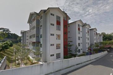 [BELOW MV| HIGH DEMAND RENTAL| STRATA READY] Pangsapuri Danau Seri Sungai Buloh
