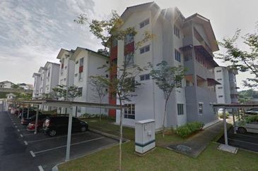 [BELOW MV| HIGH DEMAND RENTAL| STRATA READY] Pangsapuri Danau Seri Sungai Buloh