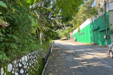 [FREEHOLD| INFRA READY| CORNER LOT] Banglo Lot Kampung Sungai Penchala KL