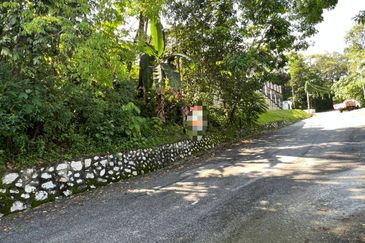 [FREEHOLD| INFRA READY| CORNER LOT] Banglo Lot Kampung Sungai Penchala KL