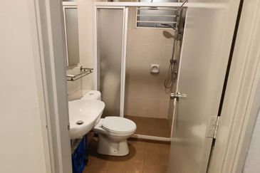 Villa Court @ Goodview Height