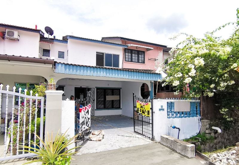 Bandar Country Homes