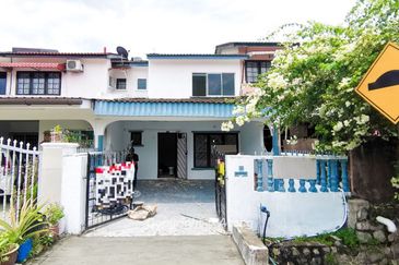 Bandar Country Homes