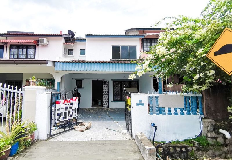 Bandar Country Homes