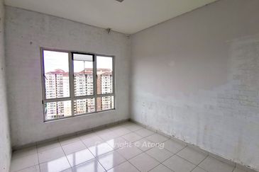 Residensi Laguna Biru 2