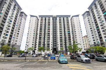 Residensi Laguna Biru 2