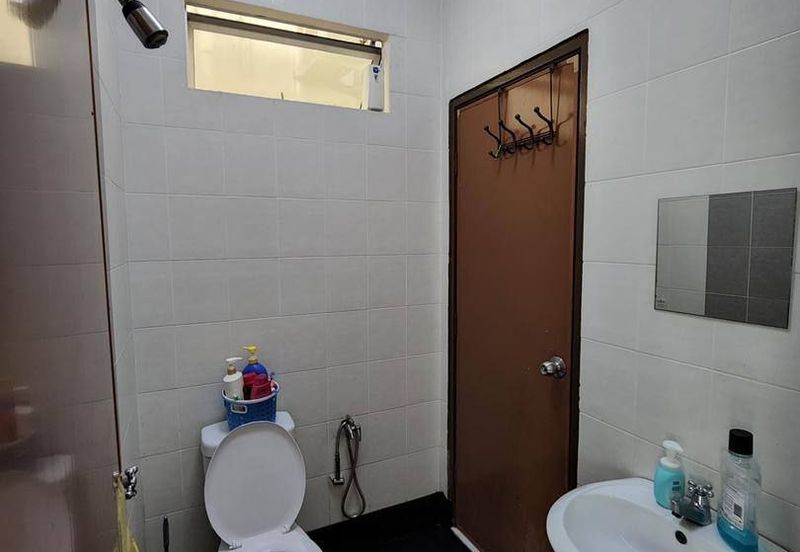 [FREEHOLD| FURNISHED] 1 Storey Terrace Taman Idaman Seksyen 30 Shah Alam