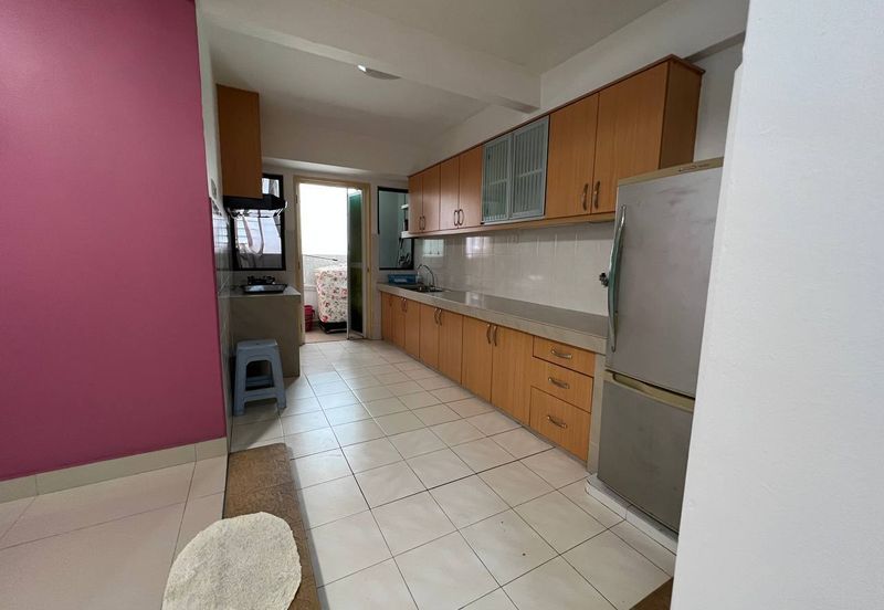 Putra Villa Kondominium