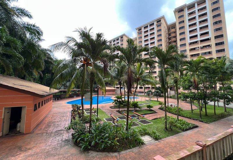 Putra Villa Kondominium