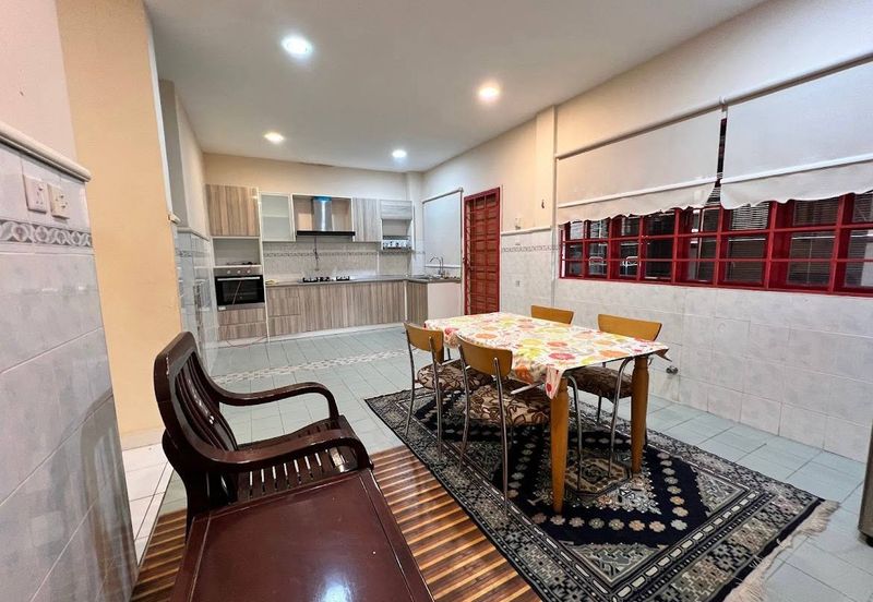 [RENOVATED| KITCHEN EXTEND| GATED GUARDED] 2 Storey Semi D Taman Sunway Utama Bandar Sunway Subang Jaya