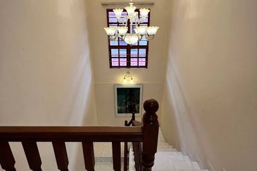 [RENOVATED| KITCHEN EXTEND| GATED GUARDED] 2 Storey Semi D Taman Sunway Utama Bandar Sunway Subang Jaya